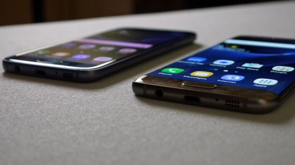 Will the Samsung Galaxy S7 Beat the iPhone 7?